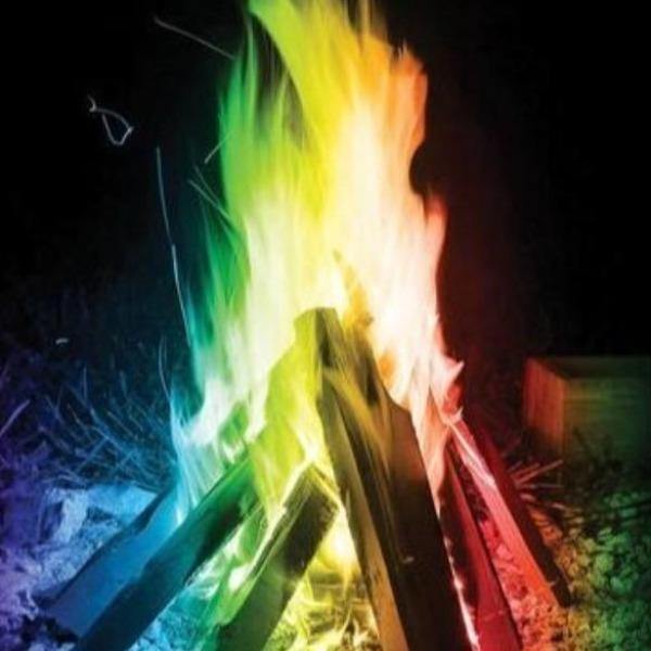 5 Pack - Magic Camp Fire Dust 15G - Coloured Flames - Leisure Outdoors